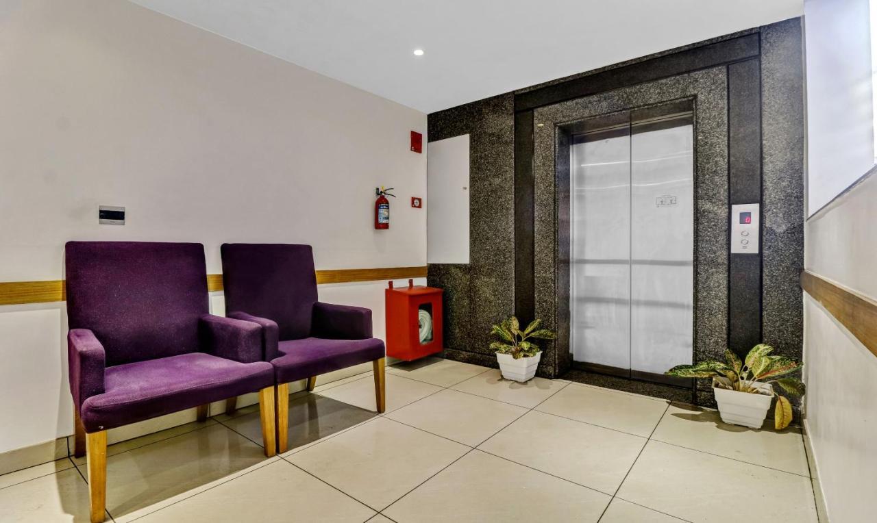 Medora Hotel Кожикоде Экстерьер фото
