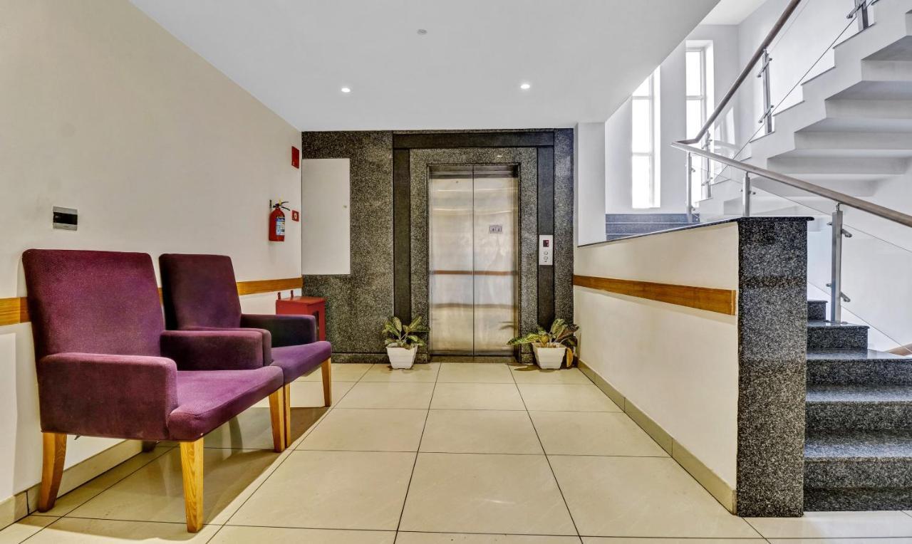 Medora Hotel Кожикоде Экстерьер фото